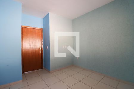 Quarto 1 de casa para alugar com 2 quartos, 65m² em Residencial Brisas da Mata, Goiânia