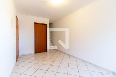 Casa de condomínio à venda com 55m², 2 quartos e 1 vagaSala