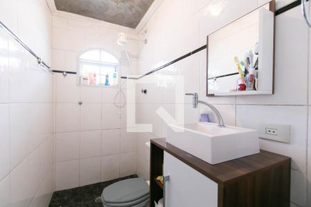 Banheiro  de casa para alugar com 1 quarto, 90m² em Vila Campanela, São Paulo