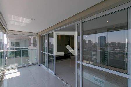 Varanda de kitnet/studio para alugar com 1 quarto, 50m² em Vila Gertrudes, São Paulo