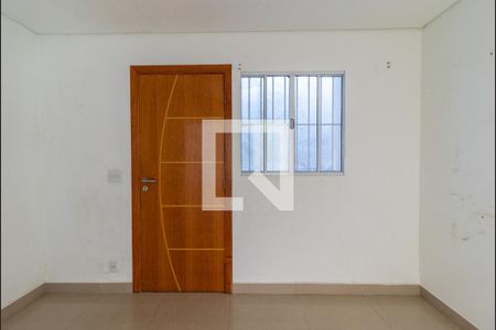 Sala de casa à venda com 2 quartos, 171m² em Vila Santa Maria, São Paulo