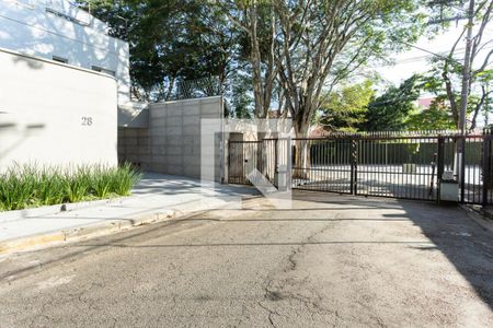 Casa à venda com 5 quartos, 257m² em Jardim Leonor, São Paulo