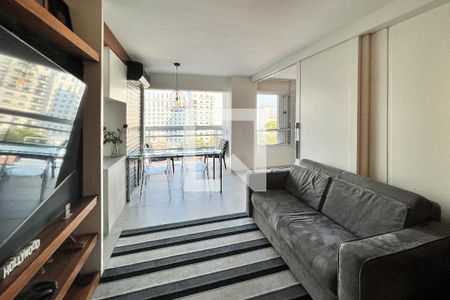 Sala de apartamento à venda com 1 quarto, 43m² em Indianópolis, São Paulo