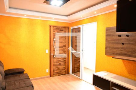 Sala de apartamento para alugar com 2 quartos, 50m² em Jardim Isis, Cotia