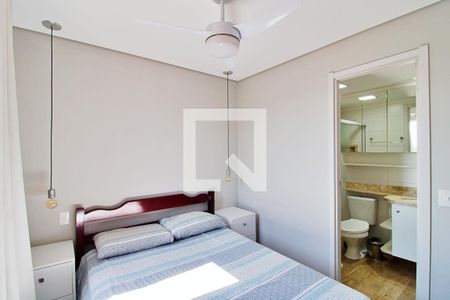 Suíte  de apartamento para alugar com 2 quartos, 59m² em Jardim Parque Morumbi, São Paulo