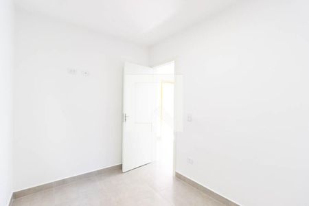 Quarto de apartamento para alugar com 1 quarto, 33m² em Vila Nivi, São Paulo