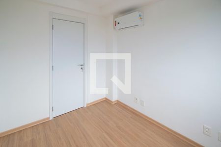 Quarto de apartamento para alugar com 2 quartos, 58m² em Azenha, Porto Alegre