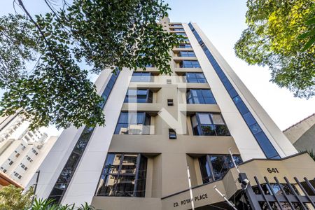 Apartamento à venda com 30m², 1 quarto e 1 vaga Apartamento à venda com 30m², 1 quarto e 1 vagaFachada