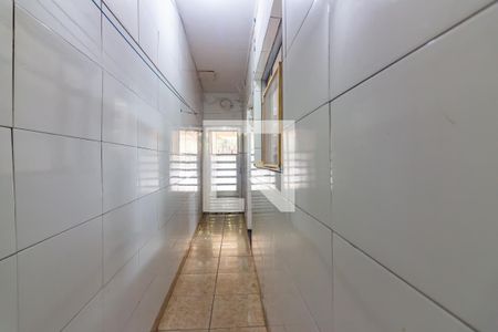 Quintal e Área de Serviço  de casa para alugar com 2 quartos, 100m² em Umuarama, Osasco