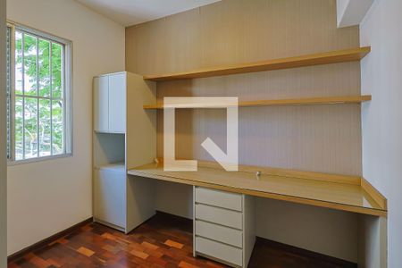 Quarto de apartamento para alugar com 3 quartos, 95m² em Silveira, Belo Horizonte