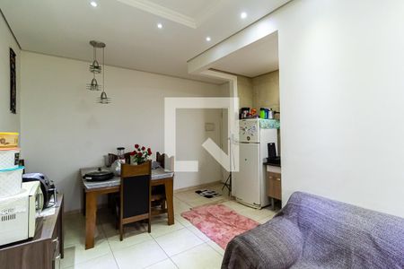 Sala de apartamento para alugar com 2 quartos, 42m² em Vila Correa, Ferraz de Vasconcelos