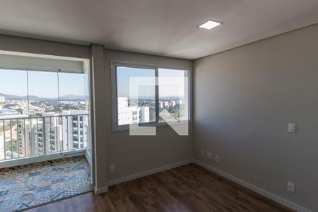 Sala de TV de apartamento para alugar com 1 quarto, 49m² em Alphaville Empresarial, Barueri