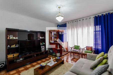 Sala de Estar de casa à venda com 3 quartos, 240m² em Jardim Maria Estela, São Paulo