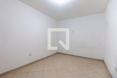 Quarto 2 de casa para alugar com 2 quartos, 60m² em Vila Jacuí, São Paulo