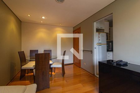 Sala de apartamento para alugar com 2 quartos, 60m² em Batel, Curitiba