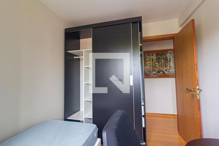 Quarto 1 de apartamento para alugar com 2 quartos, 60m² em Batel, Curitiba