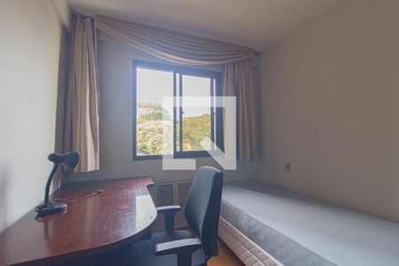 Quarto 1 de apartamento para alugar com 2 quartos, 60m² em Batel, Curitiba