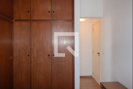 Apartamento à venda com 101m², 3 quartos e 1 vaga Apartamento à venda com 101m², 3 quartos e 1 vagaQuarto Suíte