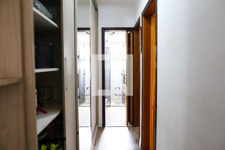 Corredor  de apartamento para alugar com 2 quartos, 50m² em Parque das Nações, Santo André