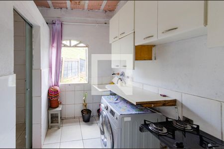 Cozinha de kitnet/studio para alugar com 1 quarto, 40m² em Dom Bosco, Belo Horizonte