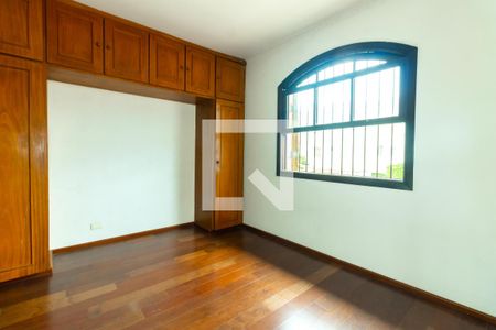 Suíte de casa à venda com 4 quartos, 200m² em Cidade São Francisco, São Paulo