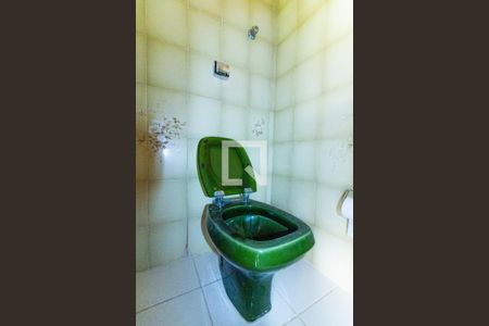 Banheiro da Suíte de casa à venda com 4 quartos, 200m² em Cidade São Francisco, São Paulo