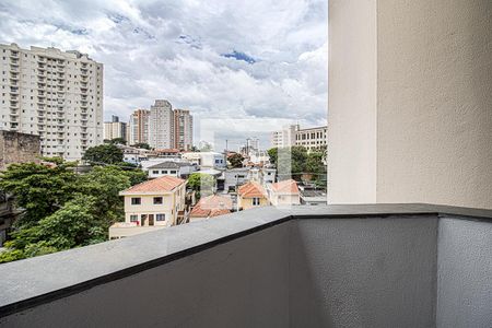 sacada de apartamento à venda com 2 quartos, 67m² em Vila Gumercindo, São Paulo