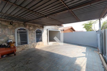 Garagem de casa de condomínio à venda com 4 quartos, 285m² em Fazenda Santa Cândida, Campinas