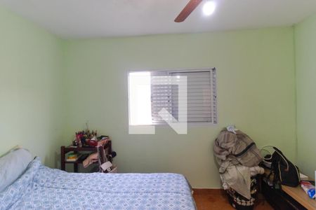 Casa de condomínio à venda com 285m², 4 quartos e 5 vagas Casa de condomínio à venda com 285m², 4 quartos e 5 vagasSuíte 01