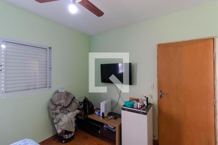 Casa de condomínio à venda com 285m², 4 quartos e 5 vagas Casa de condomínio à venda com 285m², 4 quartos e 5 vagasSuíte 01