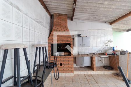 Casa de condomínio à venda com 285m², 4 quartos e 5 vagas Casa de condomínio à venda com 285m², 4 quartos e 5 vagasChurrasqueira