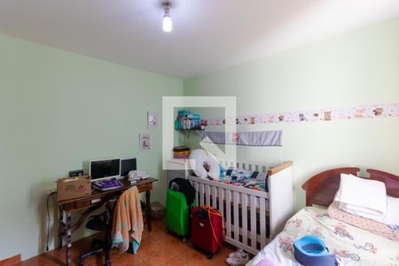 Casa de condomínio à venda com 285m², 4 quartos e 5 vagas Casa de condomínio à venda com 285m², 4 quartos e 5 vagasQuarto 02