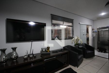 Sala de apartamento para alugar com 3 quartos, 100m² em Jaqueline, Belo Horizonte