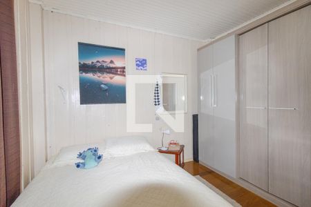 Quarto 1 de casa para alugar com 3 quartos, 80m² em Lindóia, Curitiba