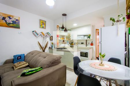 Sala de apartamento à venda com 2 quartos, 110m² em Jardim Cristiane, Santo André