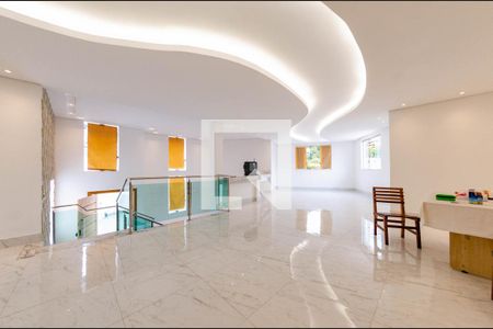 Sala de casa para alugar com 3 quartos, 229m² em Estoril, Belo Horizonte