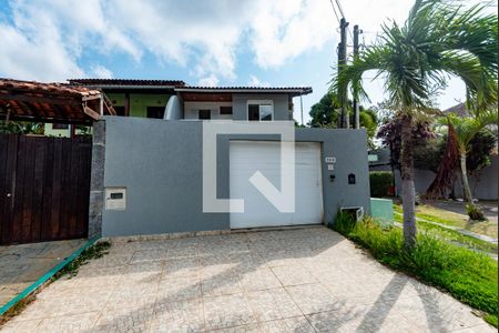 Casa de condomínio à venda com 155m², 3 quartos e 2 vagas Casa de condomínio à venda com 155m², 3 quartos e 2 vagasFachada da Casa