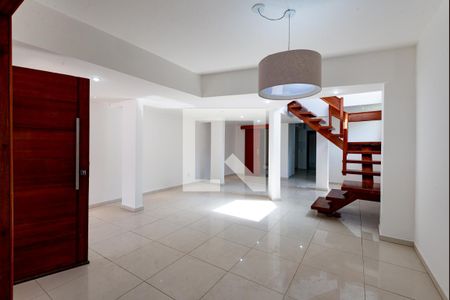 Sala de casa de condomínio à venda com 3 quartos, 155m² em Anil, Rio de Janeiro