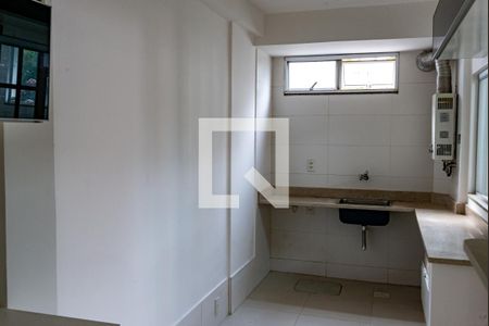 Casa de condomínio à venda com 155m², 3 quartos e 2 vagas Casa de condomínio à venda com 155m², 3 quartos e 2 vagasÁrea de Serviço