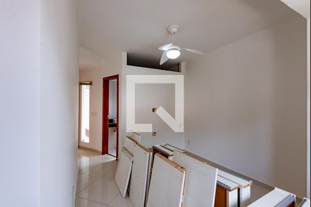 Casa de condomínio à venda com 155m², 3 quartos e 2 vagas Casa de condomínio à venda com 155m², 3 quartos e 2 vagasQuarto 2 - Suíte