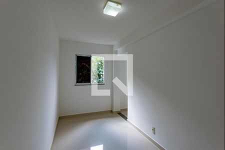 Casa de condomínio à venda com 155m², 3 quartos e 2 vagas Casa de condomínio à venda com 155m², 3 quartos e 2 vagasCloset da suíte 1