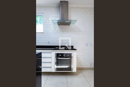 Casa de condomínio à venda com 155m², 3 quartos e 2 vagas Casa de condomínio à venda com 155m², 3 quartos e 2 vagasdetalhe da cozinha