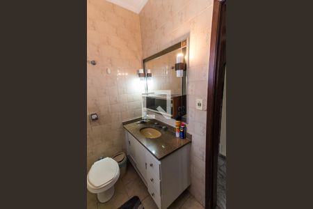 Lavabo de casa à venda com 3 quartos, 180m² em Jardim Guanca, São Paulo