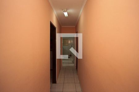 Corredor de casa para alugar com 2 quartos, 200m² em Vila Sapopemba, São Paulo