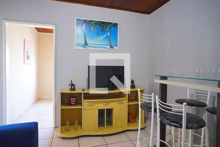 Sala de apartamento à venda com 2 quartos, 45m² em Rubem Berta, Porto Alegre