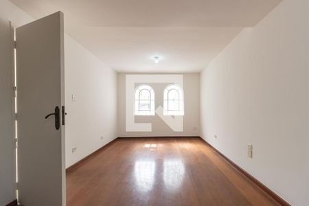 Sala de casa para alugar com 3 quartos, 128m² em Jardim Ivana, São Paulo