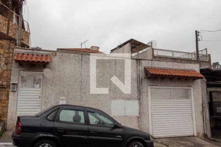 Fachada de casa à venda com 2 quartos, 80m² em Vila Esperança, São Paulo