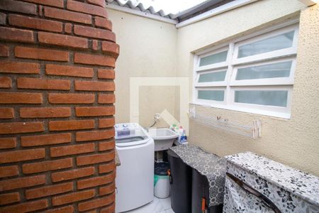 Lavanderia de casa à venda com 2 quartos, 80m² em Vila Esperança, São Paulo