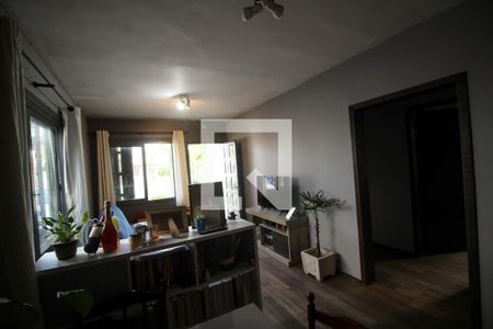Sala de casa à venda com 4 quartos, 110m² em Harmonia, Canoas