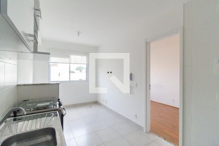 Sala e cozinha de apartamento para alugar com 1 quarto, 30m² em Cambuci, São Paulo